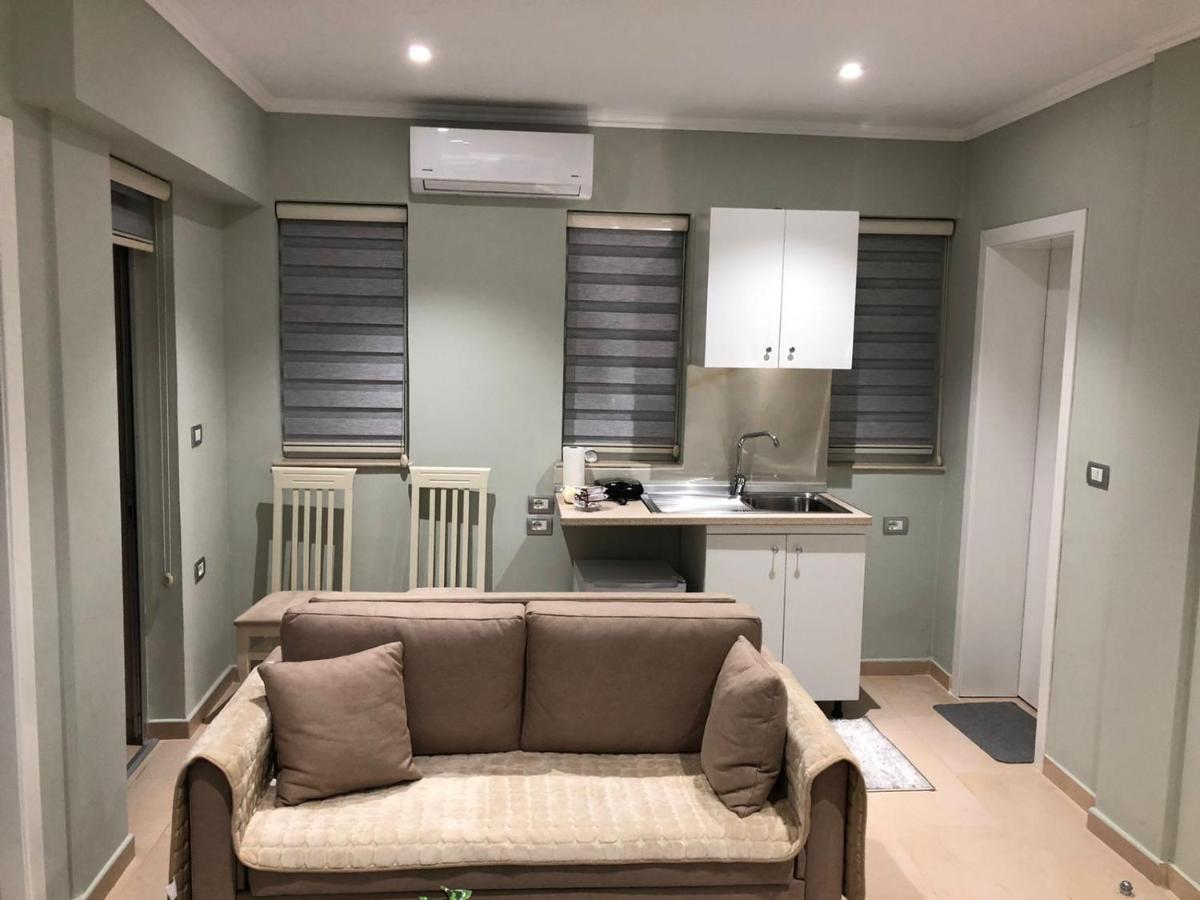 Cozy Guesthome Korce Exterior foto