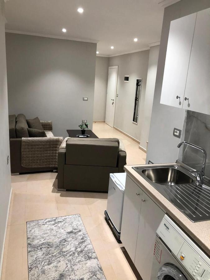 Cozy Guesthome Korce Exterior foto